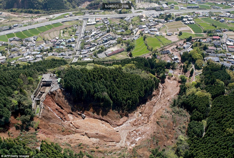 ▼而當地的日本黑川第一電廠也在這次的強震中受到災害,照片左下角處